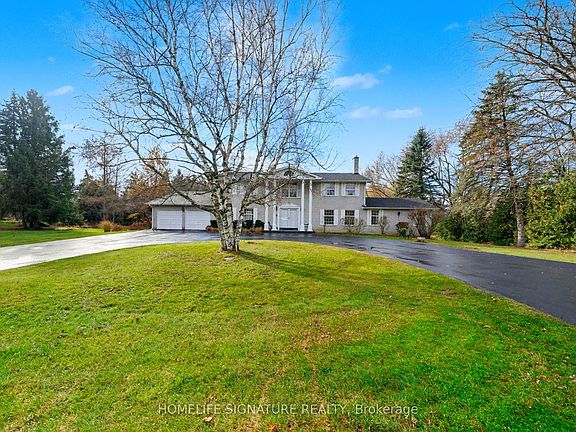 4th image of 28 Walton Dr