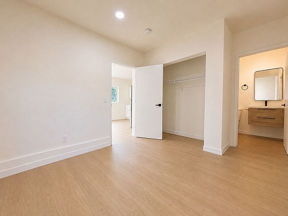 5th image of 6819 N Figueroa St #23
