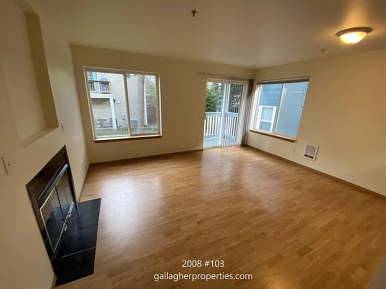 2008 NW 58th St #103 — Photo 1