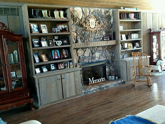 Custom gas fireplace