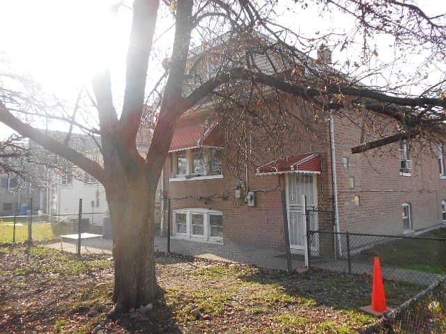2nd image of 4601 S Springfield Ave