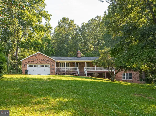 9478 Merrimac Ln, Marshall, VA 20115