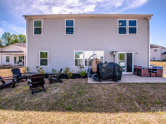 5th image of 2674 Andes Dr