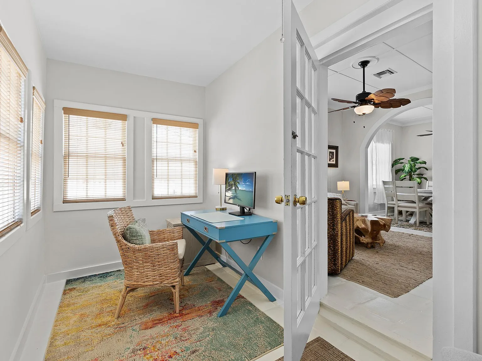 2 bed, 1000 sqft, $6,000 — Photo 3