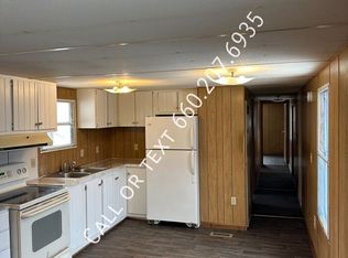913 N Taylorville Blvd #39, Taylorville, IL 62568