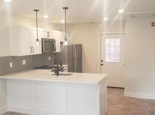 453 Vineyard Ave #3, Highland, NY 12528