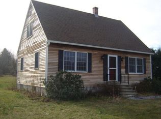 11 Spear Dr, Bowdoinham, ME 04008