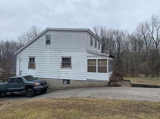 2615 Buchanan Rd, Evansville, IN 47720