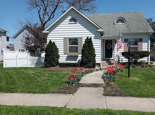 315 3rd St, Jackson, MI 49201