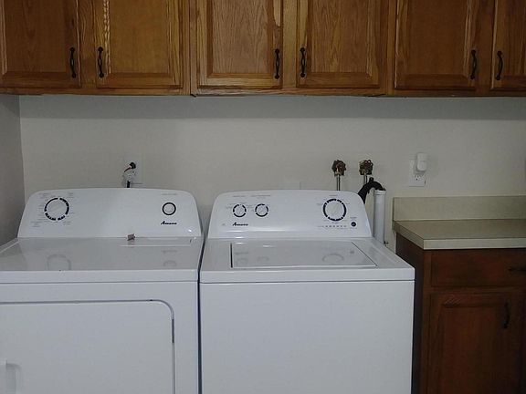 5th image of 639 McKinley Ave