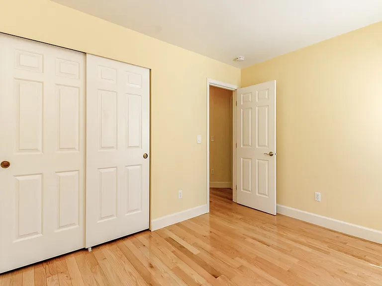 1861 Palisade Blvd — Photo 13