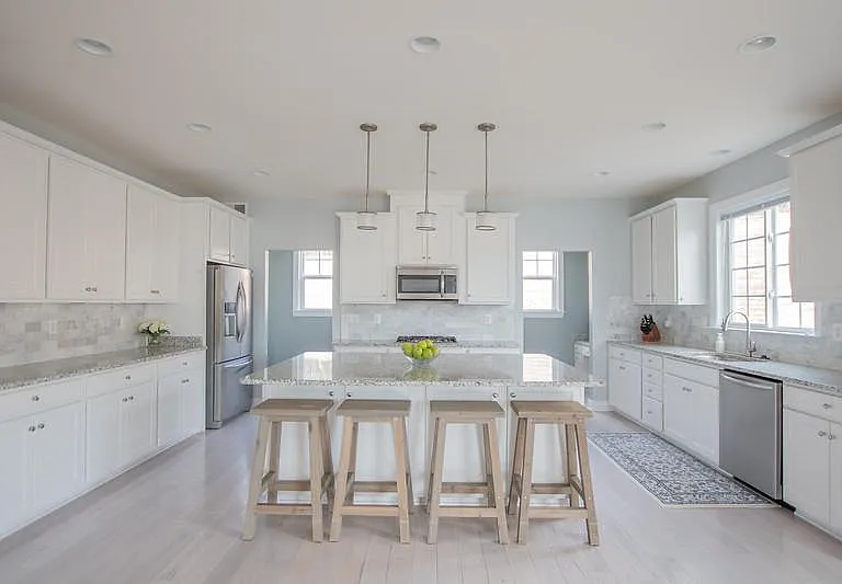 15601 Habitat Ct — Photo 5