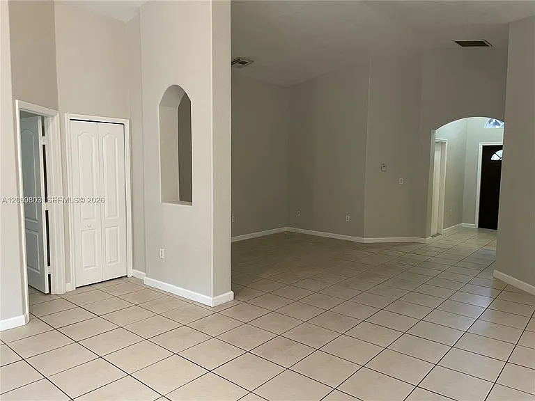 2296 SW 156th Ct — Photo 6