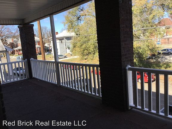 5th image of 675 Oak St APT 2