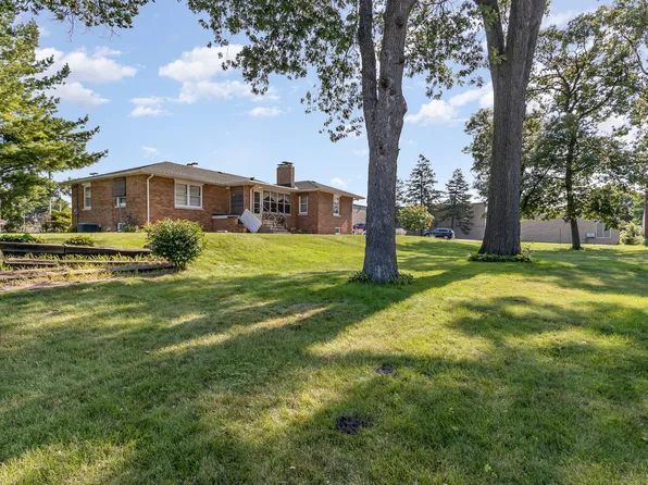 6920 Schneider Ave, Hammond, IN 46323