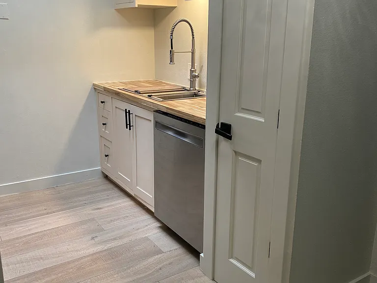 2835 S Monaco Pkwy #1-308 — Photo 5