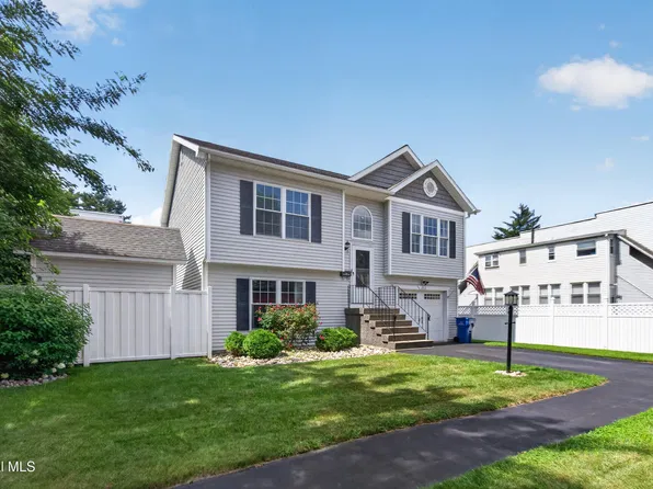 2513 Callahan Avenue, Watervliet, NY 12189