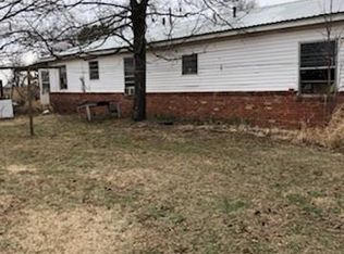 157 W Oklahoma St, Chickasha, OK 73018