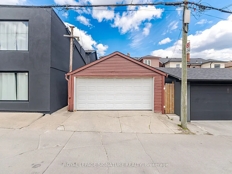 2000 Dufferin St #1 — Photo 35