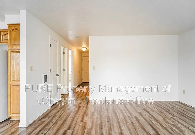 8590 SE 72nd Ave — Photo 6