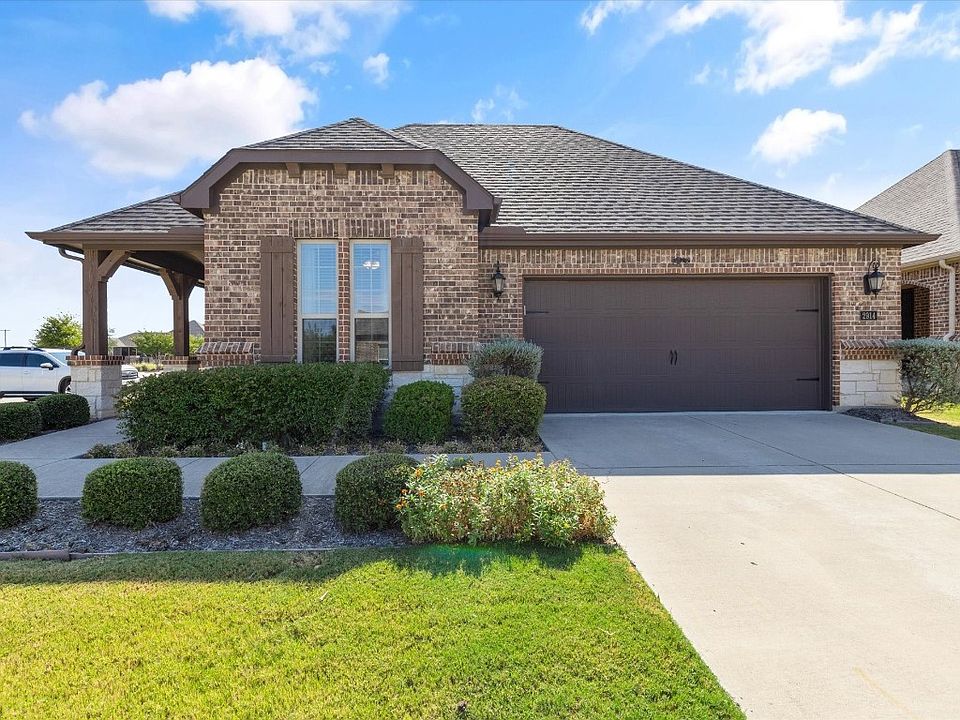 1st image of 2914 Sendera Ln #2914