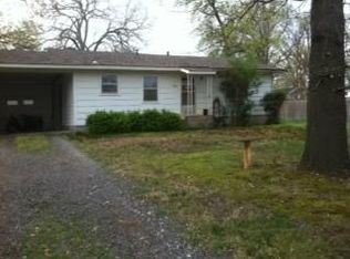 502 E Graham St, Prairie Grove, AR 72753