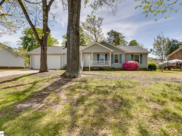 103 Woodview Dr, Taylors, SC 29687