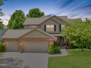 45 Conway Cir, Bloomington, IL