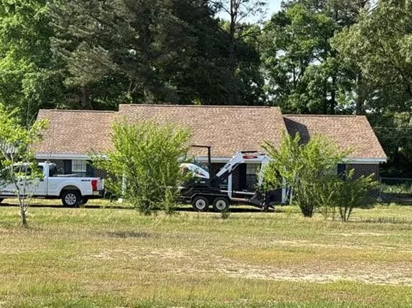 9073 Morriston Rd, Ovett, MS 39464
