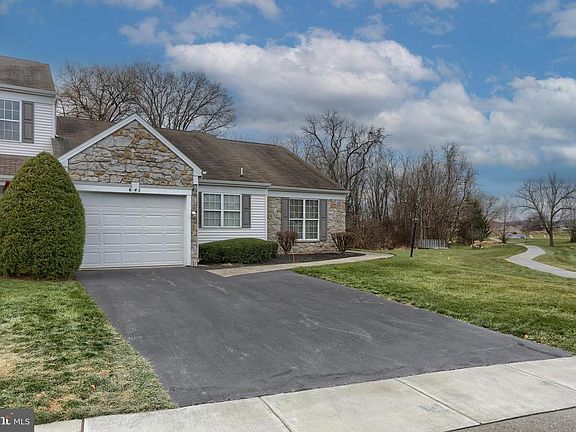 5th image of 641 Springhouse Ln