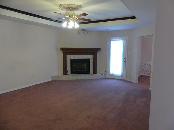 2nd image of 306 Northfield Dr
