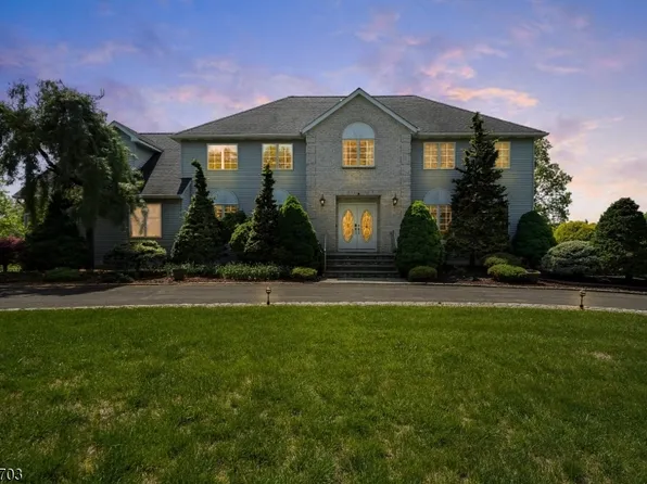 33 Sylvan Dr, Montville Twp., NJ 07058