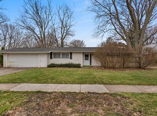 2601 Melrose Dr, Champaign, IL 61820