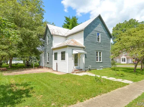 213 Mill St, Saint Jacob, IL 62281