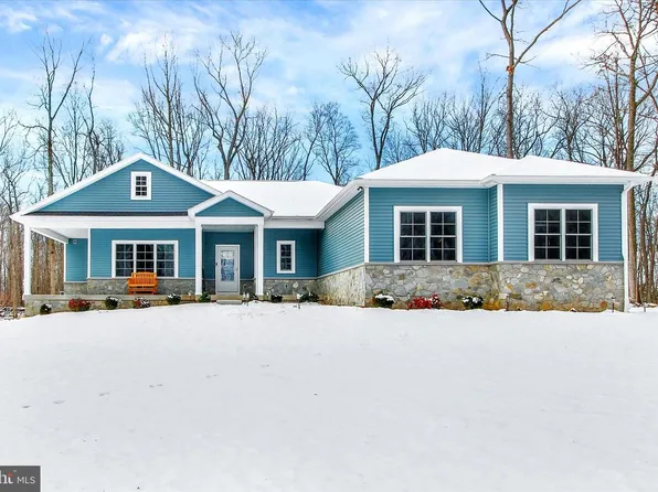 4158 Orchard View Dr, Glenville, PA 17329