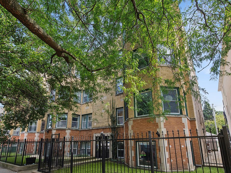 1st image of 3515 W Medill Ave #G