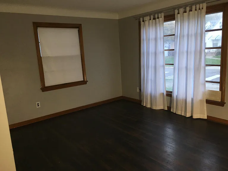5401 Biddulph Ave — Photo 12