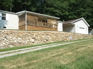 414 Slate Hill Rd, Greenfield, OH 45123