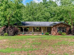153 Shawnee Dr, Wetumpka, AL 36092