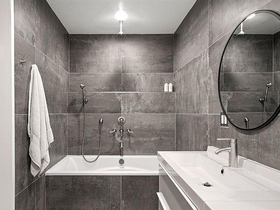 5th image of 651 Walnut St #2C