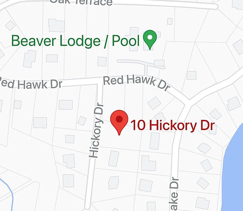 1st image of 10 Hickory Dr