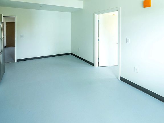 5th image of 1226 Kinau St #201