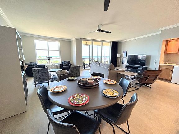 4th image of 3321 Sunset Key Cir Unit 303