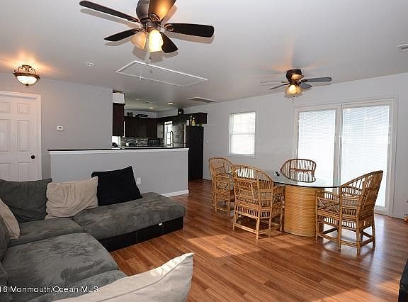 5th image of 223 Carteret Ave #B