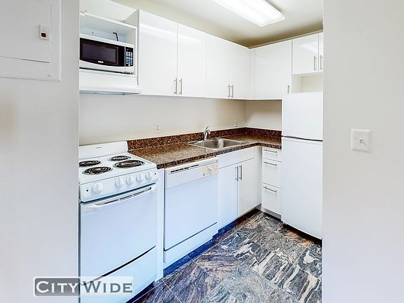 5th image of 207 E 30th St APT 4g