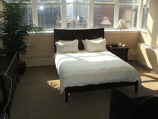 Rented by Empire State Properties | media 32