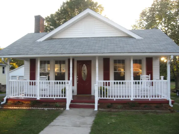 1942 Butler St, Winston Salem, NC 27107