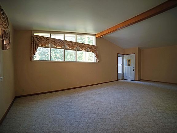2nd image of 152 Melbourne Ave