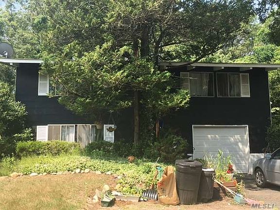 3rd image of 17 Arrowhead Ln