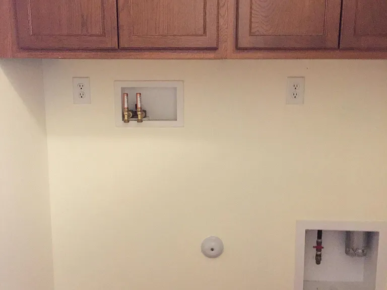 washer and dryer included